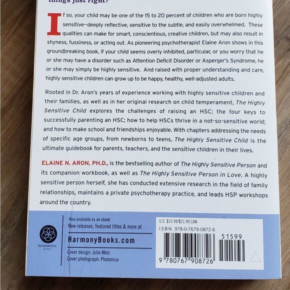 🔺️NWOT The Highly Sensitive Child; Helping Our Children Thrive Paperback Book - Picture 3 of 5